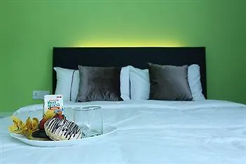 J Hotel Johor Bahru 2*,