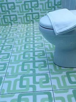 J Hotel Johor Bahru 2*,  Malaysia